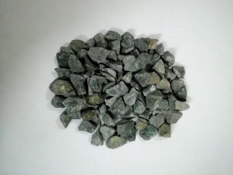 grey-color-stone-crushed-natural-dry-chips