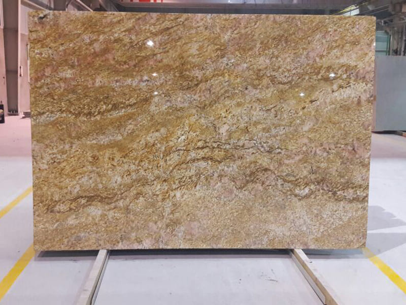 colonial-gold-granite-polished-gangsaw-size-slabs