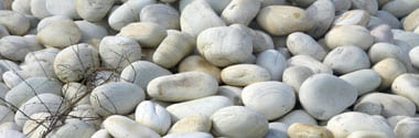 white-natural-river-pebble-round-stones-exporter-supplier