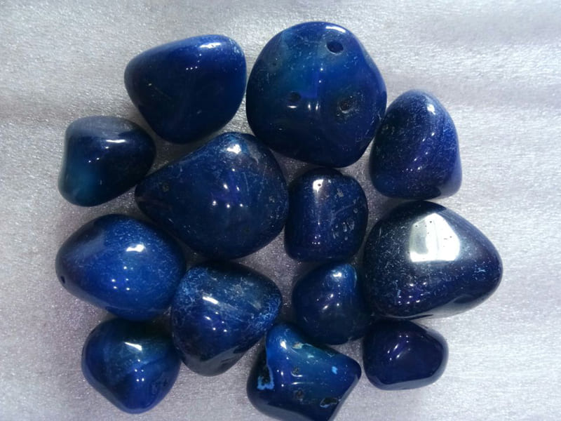 blue-sky-color-onyx-polished-pebbles-flower-vase-pot-filler-fish-pond-oval-aquarium-decorative-stones