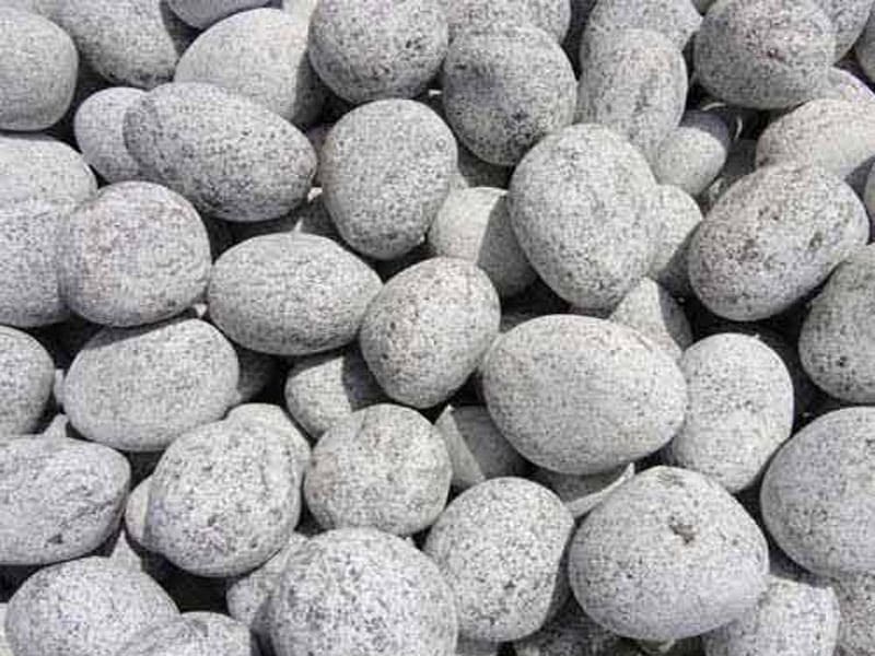 classic-silver-grey-color-marble-tumbled-pebbles-decorative-stones-round-smooth-rock-minerals