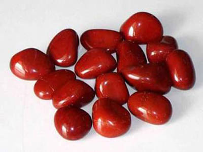 red-colour-semi-precious-polished-agate-solid-surface-stones-rock-tumbled-pebbles-use-for-home-decor-landscaping-exporter-manufacturer-trader-supplier
