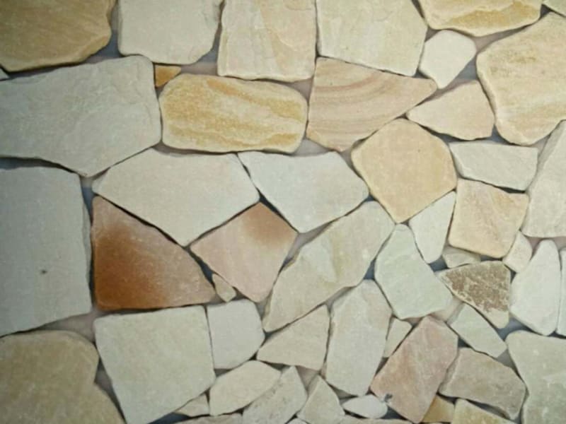 ivory-quartzite-tumbled-crazy-garden-landscape-pavement-stones