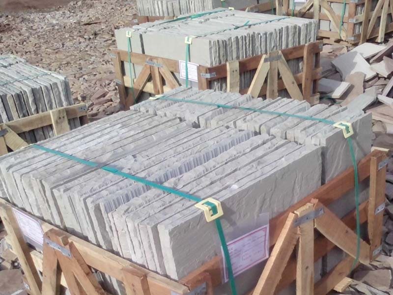 kandla-grey-patio-pack-sandstone-natural-look-tiles-wooden-crate-packing-for-exports