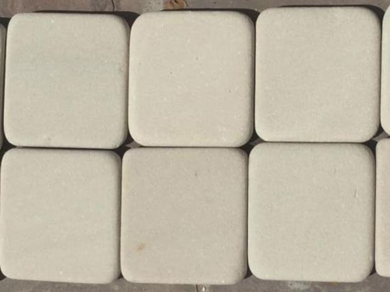 mint-sawn-tumble-paving-sandstone-articles