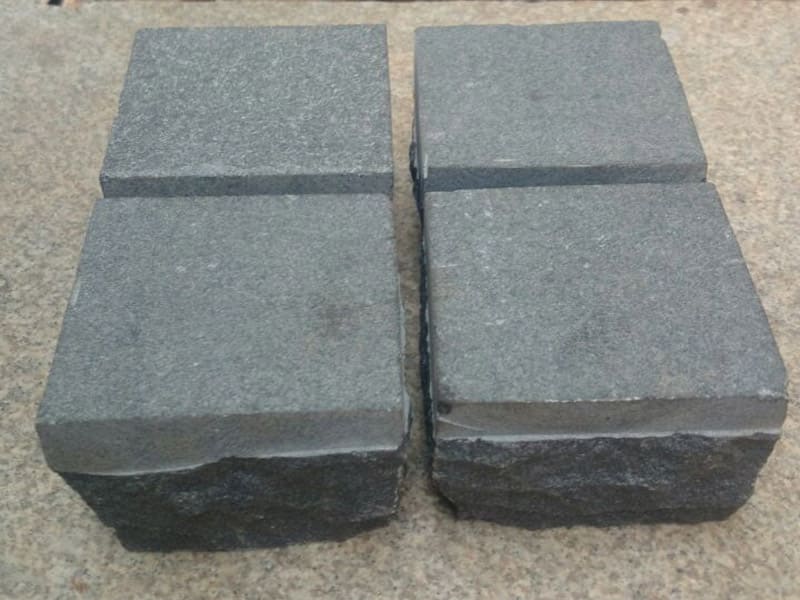 black-indian-granite-swan-finish-side-machine-cut-best-price-cobble-stones-home-architectural-design-landscape-projects