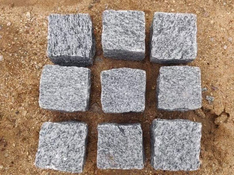 grey-granite-south-indian-natural-look-cube-stone-cobbles-exporter-supplier-from-asia-india-export-to-whole-world