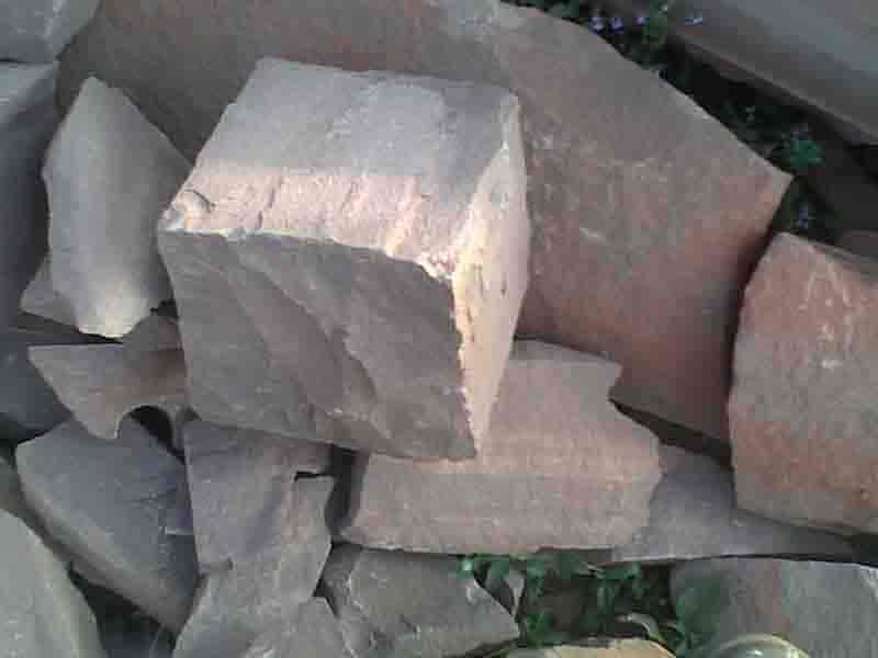 modak-sandstone/modak-sandstone-cobble-natural-finish-and-tumbled-pavement-stones-exporter-importer-trader-manufacturer-supplier-wholesaler