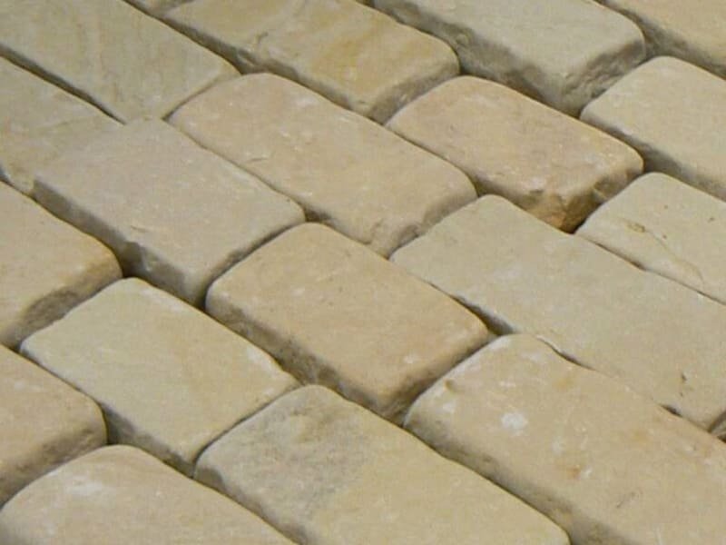 yellow-mint-colour-sandstone-tumbled-finish-cobble-stones-gwalior-indian-quarry-mine-mineral-products-supplier-exporter-factory-owner