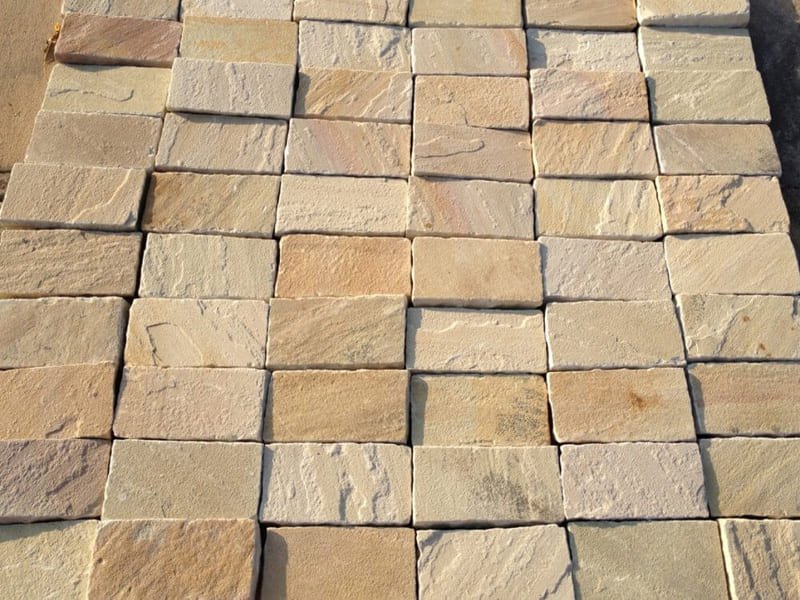 yellow-pink-mint-sandstone-tumbled-natural-surface-finish-edge-machine-cut-cobble-stones-manufacturer-exporter-supplier