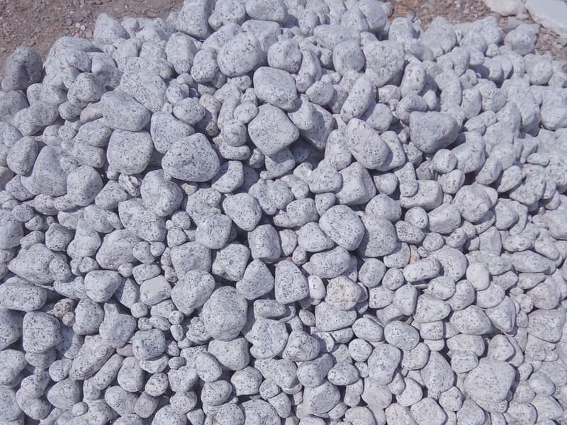 classic-grey-silver-tumbled-pebbles-marble-stones-rock-gravels-round-natural-popular-quality-exports