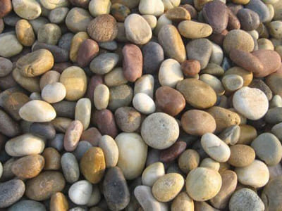 mixed-colour-river-natural-indian-pebbles-outdoor-landscaping-quality-mineral-stones-exporter-supplier-manufacturer-trader